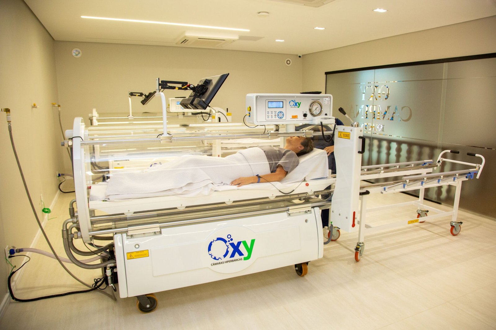 OXY_25